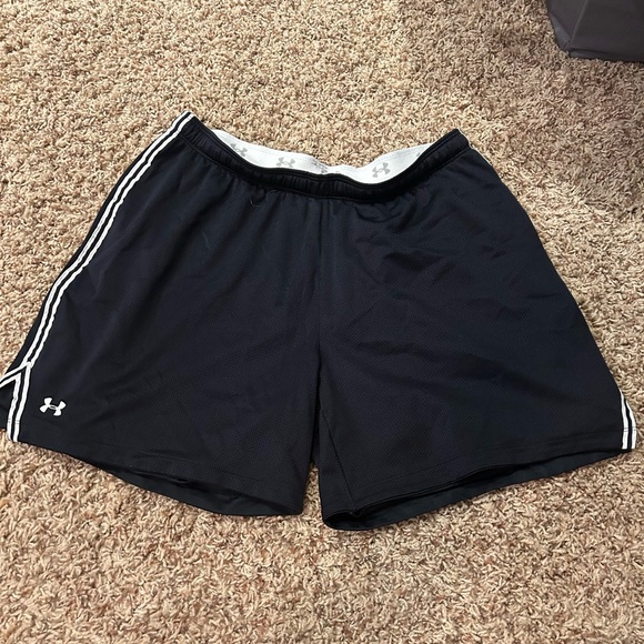 Women’s soccer shorts - Picture 1 of 3